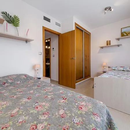 Apartment Holiday Home *